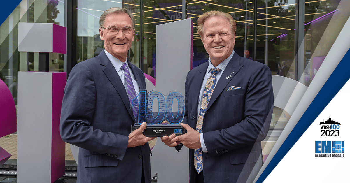 Executive Mosaic CEO Jim Garrettson Delivers 2023 Wash100 Award to Roger Krone of Leidos