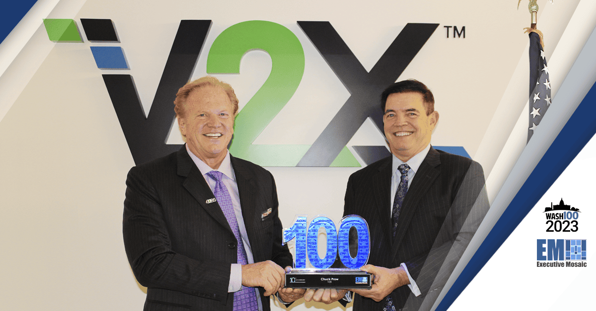 V2X Leader Chuck Prow Accepts 2023 Wash100 Award From Executive Mosaic Chief Jim Garrettson